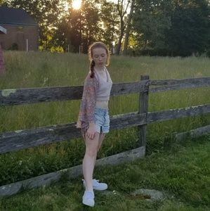 Meet your Posher, Catie